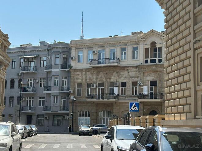 İcarəyə verilir 2 otaqlı köhnə tikili 70 m², İçəri Şəhər m., photo 15 from 17