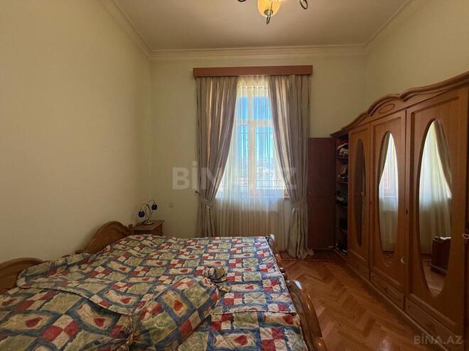 Satılır 5 otaqlı həyət evi/bağ evi 410 m², Nəsimi m., photo 19 from 32