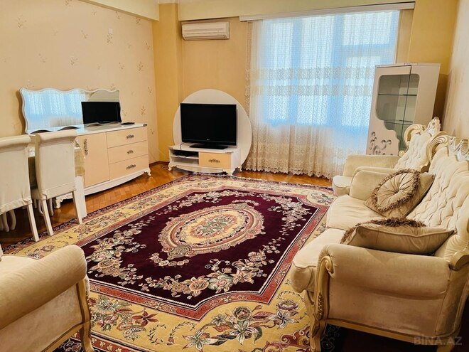 Сдаётся 2-комн. новостройка 90 м², пос. 8-й километр, photo 1 from 10