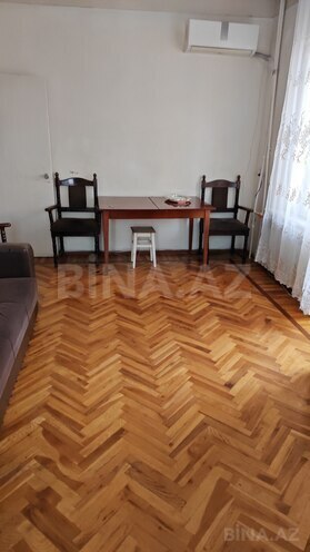 İcarəyə verilir 2 otaqlı köhnə tikili 45 m², Gənclik m., photo 4 from 14