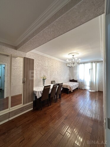 Продаётся 2-комн. новостройка 78 м², м. Иншаатчылар, photo 3 from 11
