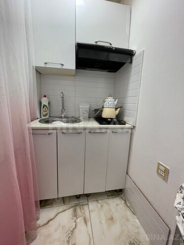 Satılır 2 otaqlı köhnə tikili 40 m², Qaraçuxur q., photo 6 from 10