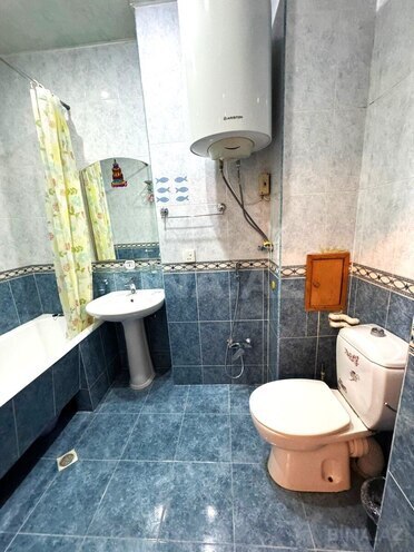 Сдаётся 3-комн. новостройка 130 м², м. Низами, photo 14 from 23