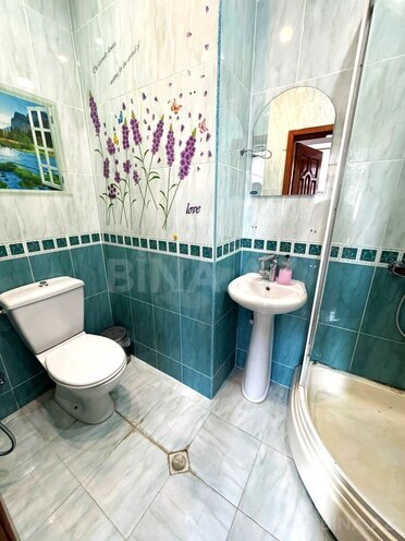 Сдаётся 3-комн. новостройка 130 м², м. Низами, photo 12 from 23