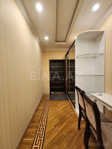 Сдаётся 3-комн. новостройка 130 м², м. Нариман Нариманов, photo 8 from 30