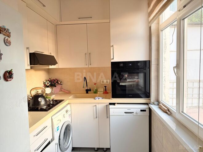 Продаётся 3-комн. вторичка 65 м², пос. 7-ой мкр, photo 9 from 13
