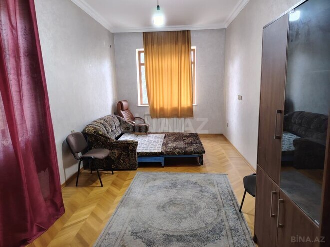 İcarəyə verilir 3 otaqlı köhnə tikili 120 m², Elmlər Akademiyası m., photo 1 from 11