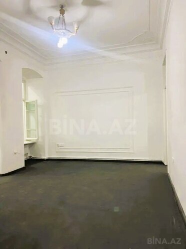 İcarəyə verilir 4 otaqlı ofis 130 m², Sahil m., photo 1 from 8