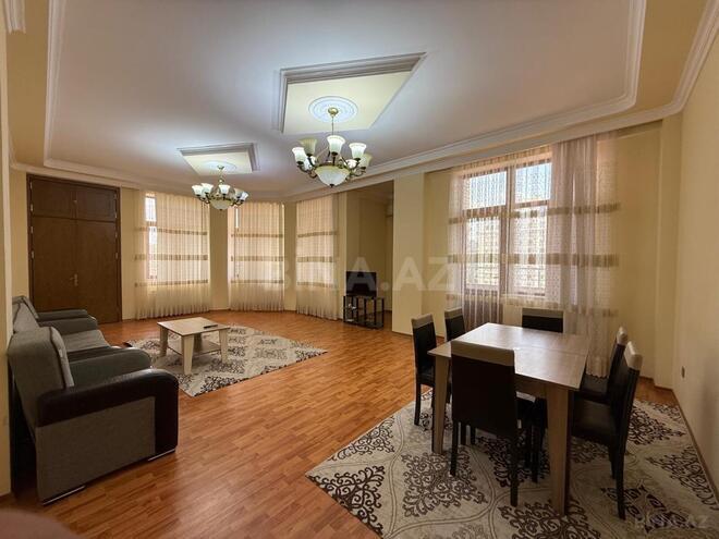 İcarəyə verilir 4 otaqlı yeni tikili 220 m², Nizami m., photo 1 from 20