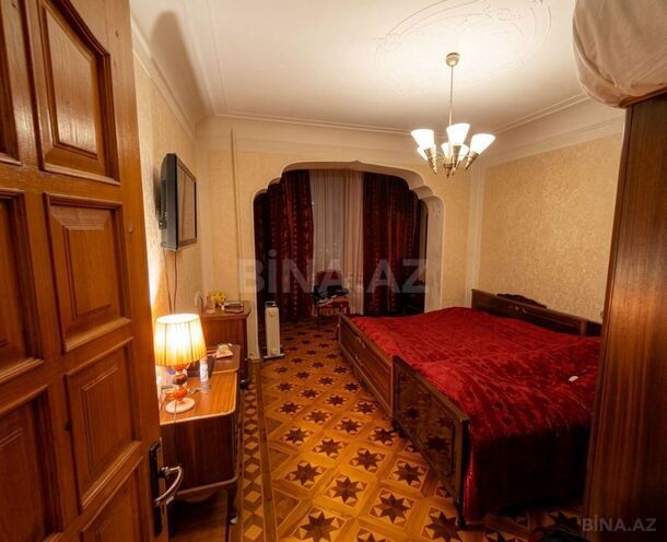 Satılır 4 otaqlı köhnə tikili 120 m², Nəriman Nərimanov m., photo 4 from 9