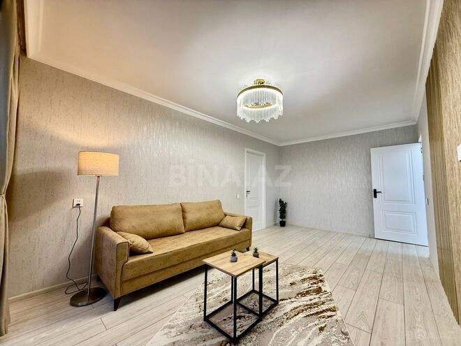 Продаётся 2-комн. вторичка 57 м², м. Халглар Достлугу, photo 4 from 15