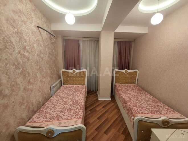 Сдаётся 3-комн. новостройка 110 м², м. Низами, photo 12 from 20