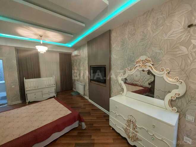 Сдаётся 3-комн. новостройка 110 м², м. Низами, photo 11 from 20