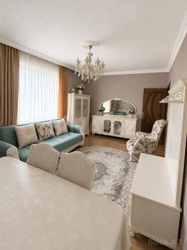 Satılır 2 otaqlı köhnə tikili 70 m², Həzi Aslanov m., photo 1 from 13