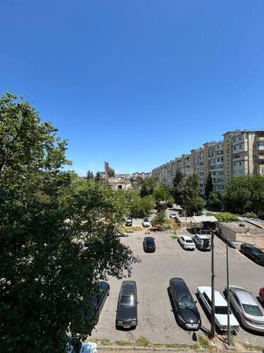 Satılır 4 otaqlı köhnə tikili 88 m², Bakıxanov q., photo 17 from 18