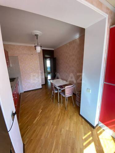 Сдаётся 3-комн. вторичка 80 м², м. Ази Асланов, photo 3 from 13