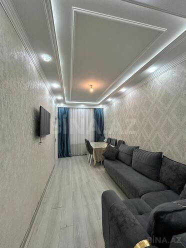 Satılır 3 otaqlı yeni tikili 70 m², Saray q., photo 1 from 7
