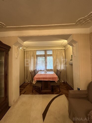 Продаётся 3-комн. вторичка 65 м², м. Иншаатчылар, photo 4 from 14