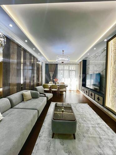 Продаётся 3-комн. новостройка 130 м², м. Кара Караев, photo 6 from 31