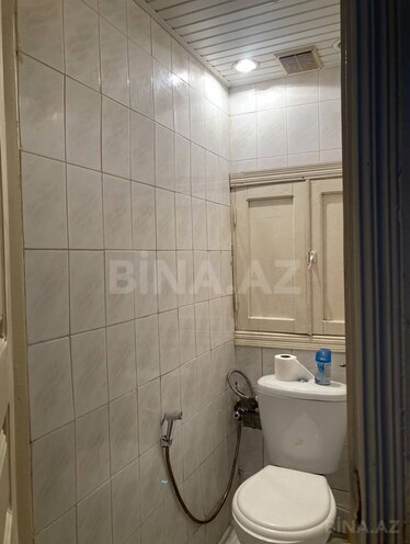 Satılır 2 otaqlı köhnə tikili 70 m², Nəsimi m., photo 11 from 12