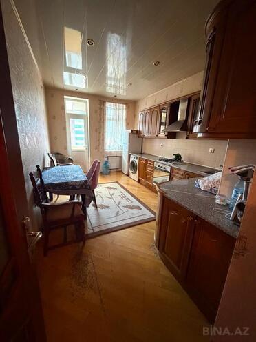 Сдаётся 2-комн. новостройка 90 м², м. 8 ноября, photo 1 from 12