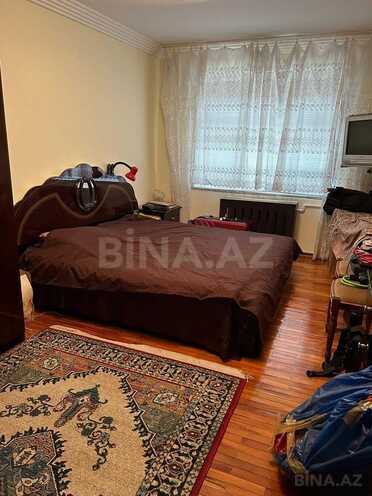 Продаётся 3-комн. вторичка 100 м², м. Низами, photo 14 from 17