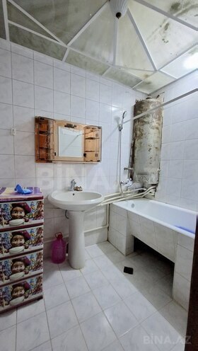 Satılır 2 otaqlı köhnə tikili 70 m², 8-ci mikrorayon q., photo 12 from 13
