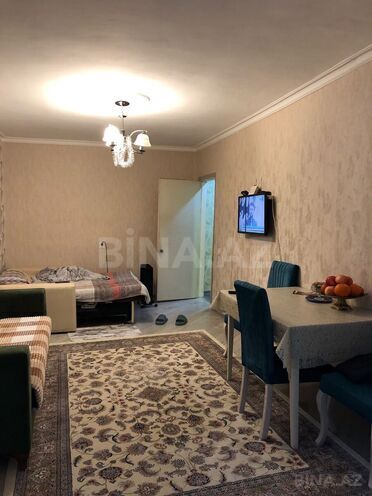 Сдаётся 1-комн. вторичка 45 м², м. Нефтчиляр, photo 4 from 8