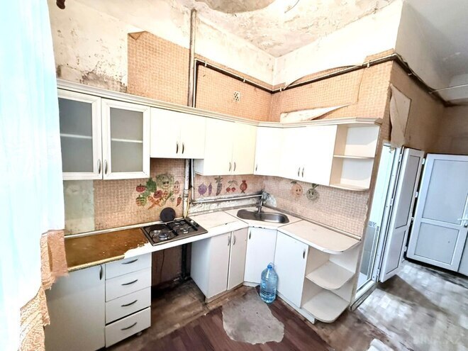 Продаётся 3-комн. вторичка 80 м², м. Нариман Нариманов, photo 9 from 13