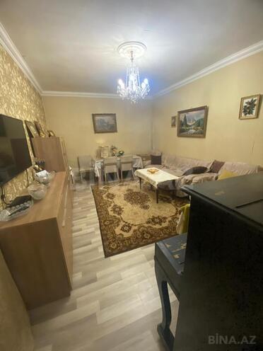 İcarəyə verilir 3 otaqlı köhnə tikili 87 m², 28 May m., photo 1 from 8