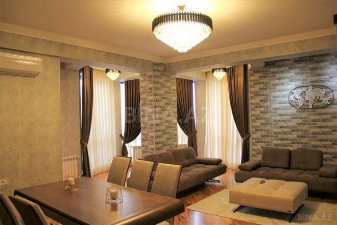 Сдаётся 3-комн. новостройка 155 м², Насиминский  р., photo 1 from 25
