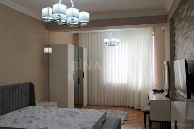 Сдаётся 3-комн. новостройка 155 м², Насиминский  р., photo 10 from 25
