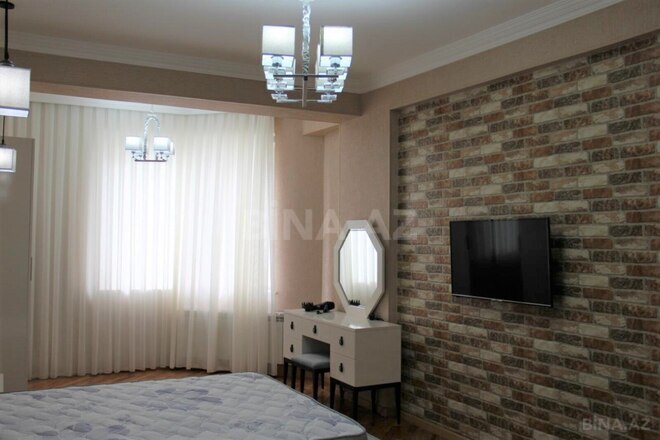 Сдаётся 3-комн. новостройка 155 м², Насиминский  р., photo 11 from 25