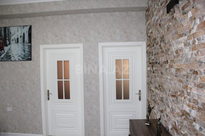 Сдаётся 3-комн. новостройка 155 м², Насиминский  р., photo 24 from 25