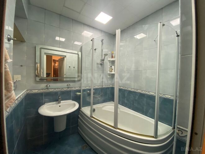Сдаётся 4-комн. вторичка 130 м², м. Нариман Нариманов, photo 15 from 17