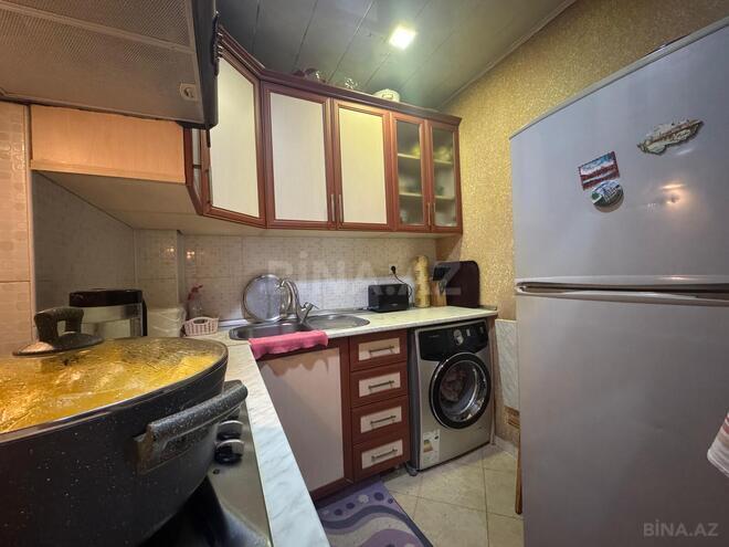 Продаётся 2-комн. вторичка 36 м², м. Ази Асланов, photo 6 from 13