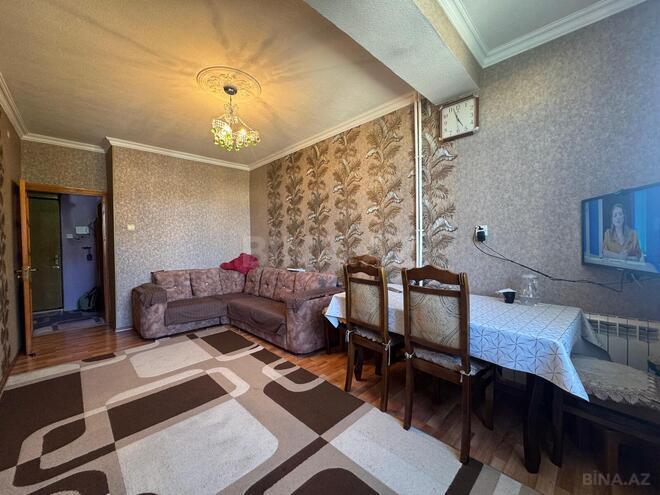 Продаётся 2-комн. вторичка 36 м², м. Ази Асланов, photo 3 from 13
