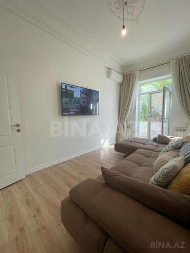 Сдаётся 3-комн. вторичка 80 м², Ясамальский р., photo 4 from 32