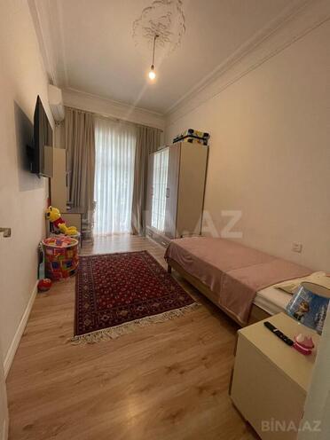 Сдаётся 3-комн. вторичка 80 м², Ясамальский р., photo 7 from 32