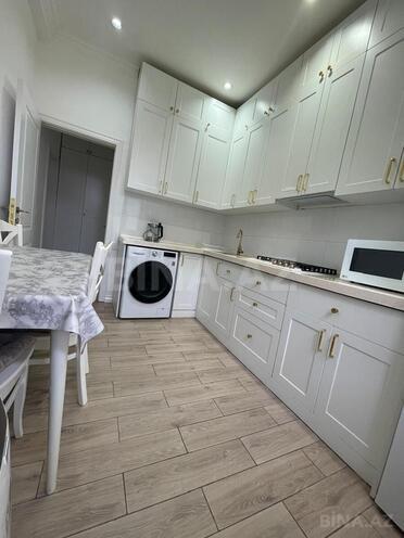 Сдаётся 3-комн. вторичка 80 м², Ясамальский р., photo 24 from 32