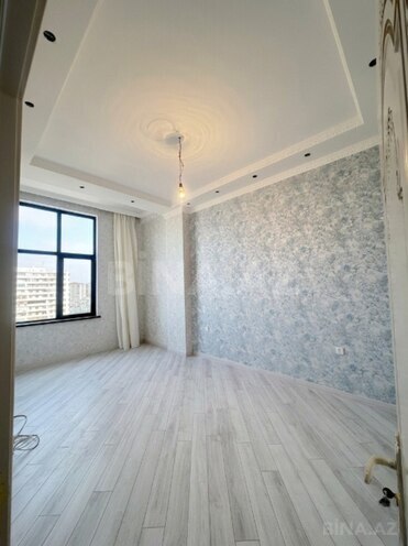 Продаётся 2-комн. новостройка 81 м², м. Кара Караев, photo 5 from 13