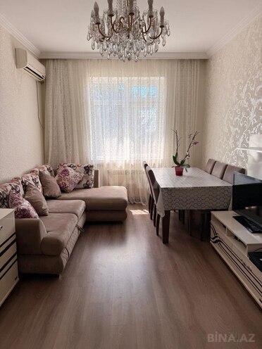 Satılır 2 otaqlı köhnə tikili 60 m², Həzi Aslanov m., photo 1 from 21