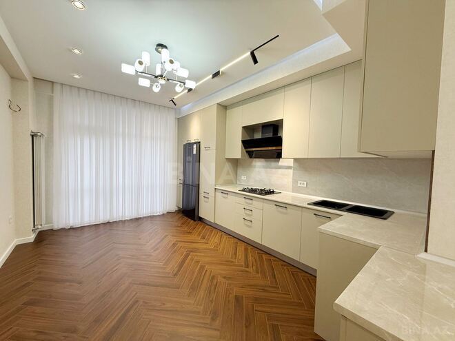 Продаётся 3-комн. новостройка 138 м², м. Нефтчиляр, photo 9 from 14