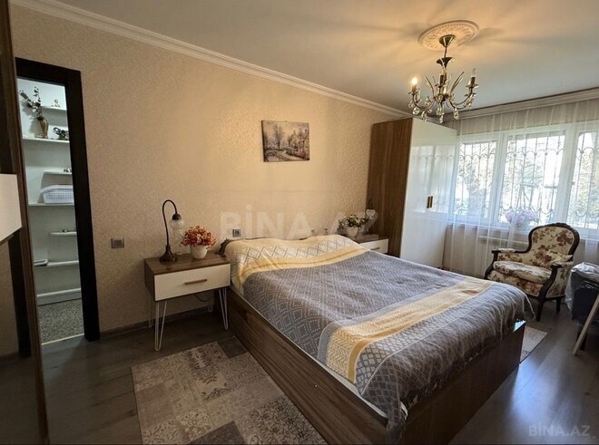 Satılır 3 otaqlı köhnə tikili 70 m², Xalqlar Dostluğu m., photo 4 from 13