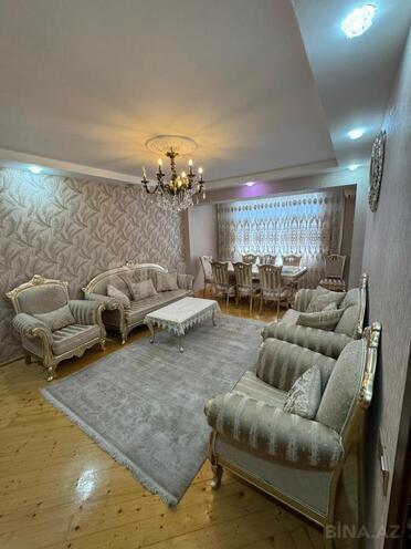 Satılır 4 otaqlı köhnə tikili 100 m², Neftçilər m., photo 1 from 16