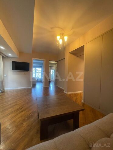 İcarəyə verilir 2 otaqlı yeni tikili 63 m², 8 Noyabr m., photo 3 from 17