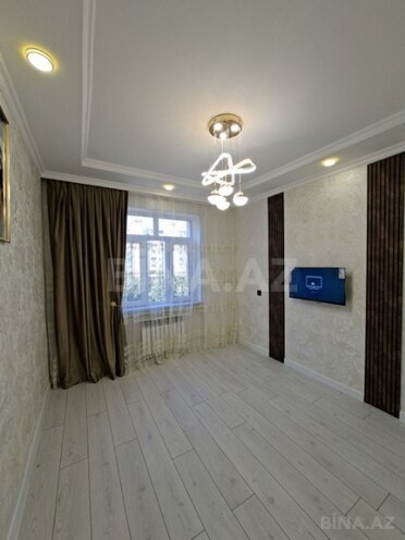 Продаётся 3-комн. вторичка 60 м², м. Ази Асланов, photo 18 from 19