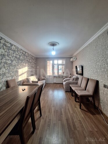 Сдаётся 2-комн. вторичка 50 м², м. Иншаатчылар, photo 1 from 17
