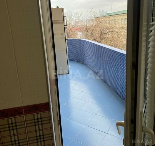 İcarəyə verilir 3 otaqlı yeni tikili 135 m², Nizami m., photo 15 from 17
