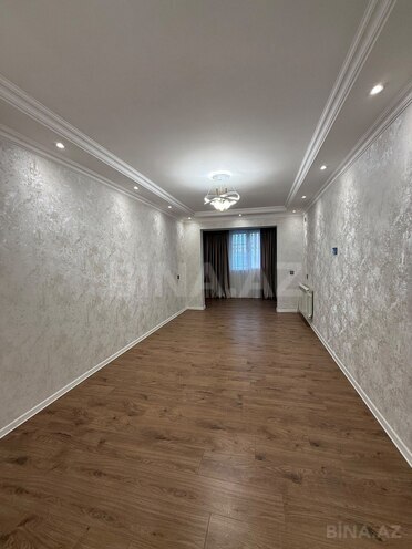 Продаётся 2-комн. вторичка 55 м², м. Халглар Достлугу, photo 1 from 12